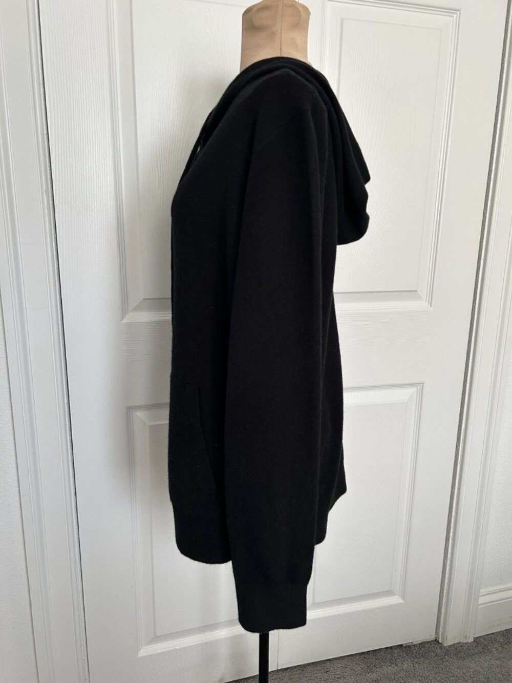 Quince $268 Mongolian Cashmere Full-Zip Hoodie Black Womens Size XL - Picture 13 of 16